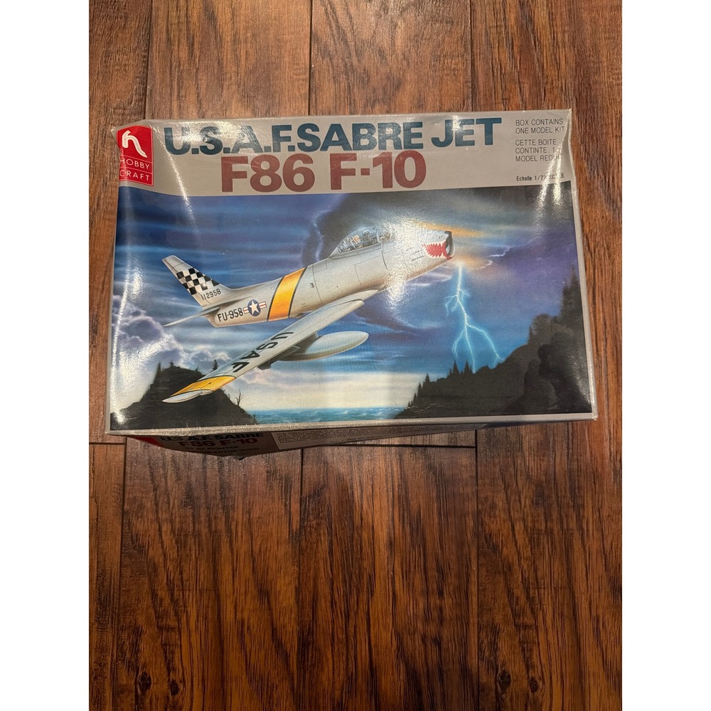 Hobbycraft U.S.A.F. Sabre Jet F86 F-10 1/72 Scale Model Kit HC1383 Vintage